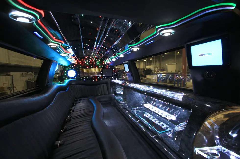 Graduation Luxury Limo Service In Calgary