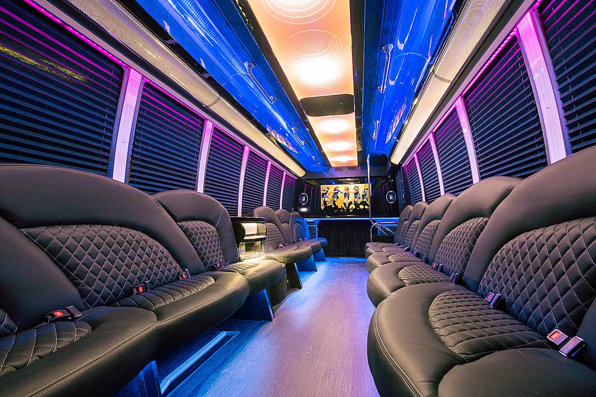 Executive Party Limo Service In Calgary